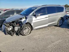 2C4RC1BG0HR569625 2017 CHRYSLER PACIFICA