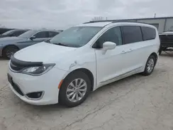 2C4RC1BG0HR572492 2017 CHRYSLER PACIFICA