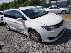 2C4RC1BG0HR583296 2017 CHRYSLER PACIFICA