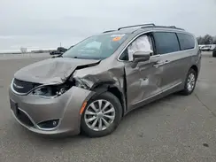 2C4RC1BG0HR593326 2017 CHRYSLER PACIFICA