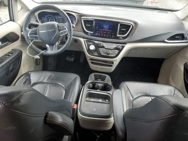 2C4RC1BG0HR598235 2017 CHRYSLER PACIFICA - Image 8