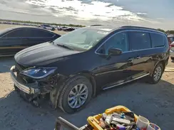2C4RC1BG0HR598249 2017 CHRYSLER PACIFICA