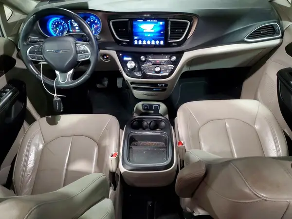 2C4RC1BG0HR610397 2017 CHRYSLER PACIFICA - Image 8