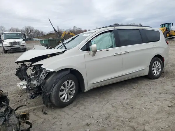 2C4RC1BG0HR610674 2017 CHRYSLER PACIFICA - Image 1