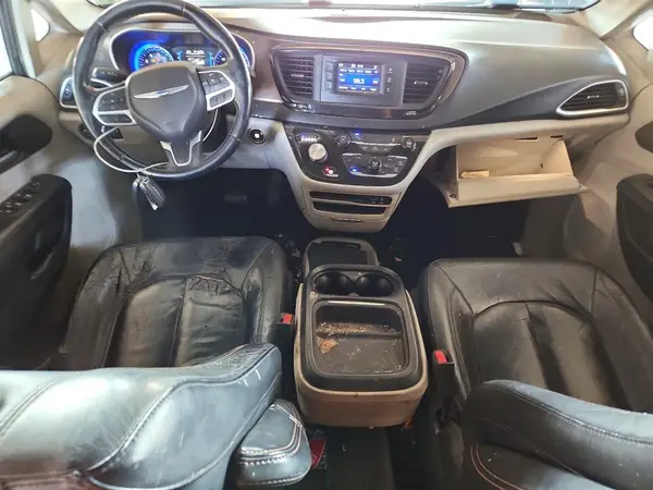 2C4RC1BG0HR613297 2017 CHRYSLER PACIFICA - Image 8