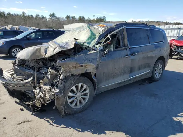 2C4RC1BG0HR620993 2017 CHRYSLER PACIFICA - Image 1