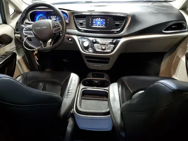 2C4RC1BG0HR621707 2017 CHRYSLER PACIFICA - Image 8