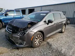 2C4RC1BG0HR642363 2017 CHRYSLER PACIFICA