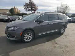 2C4RC1BG0HR655002 2017 CHRYSLER PACIFICA