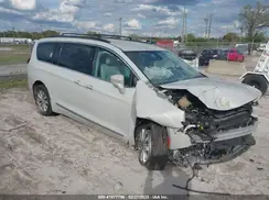 2C4RC1BG0HR656392 2017 CHRYSLER PACIFICA