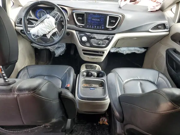 2C4RC1BG0HR667943 2017 CHRYSLER PACIFICA - Image 8