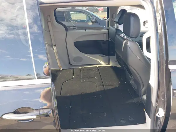 2C4RC1BG0HR668154 2017 CHRYSLER PACIFICA - Image 8