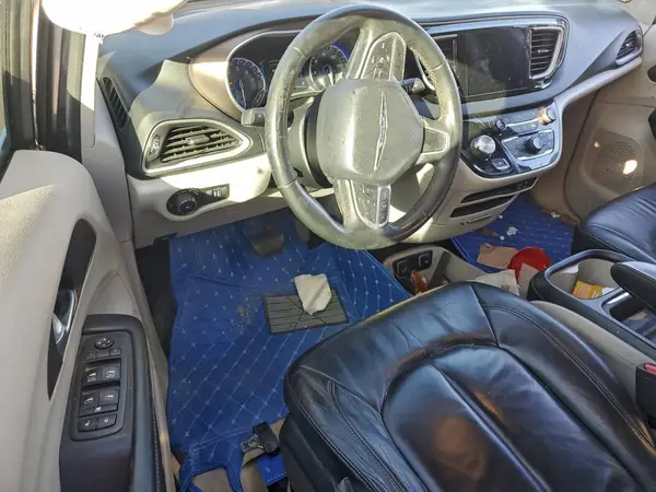 2C4RC1BG0HR684662 2017 CHRYSLER PACIFICA - Image 8