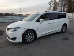 2C4RC1BG0HR688100 2017 CHRYSLER PACIFICA