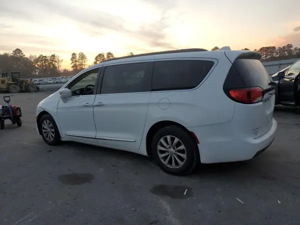 2C4RC1BG0HR688100 2017 CHRYSLER PACIFICA - Image 2