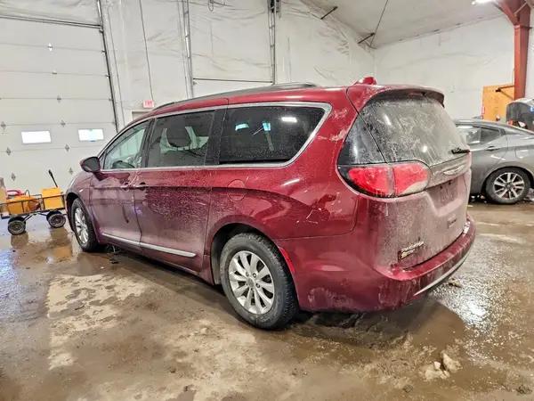 2C4RC1BG0HR688291 2017 CHRYSLER PACIFICA - Image 2
