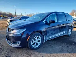 2C4RC1BG0HR704554 2017 CHRYSLER PACIFICA