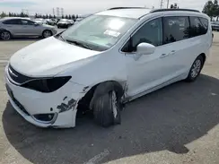 2C4RC1BG0HR720009 2017 CHRYSLER PACIFICA