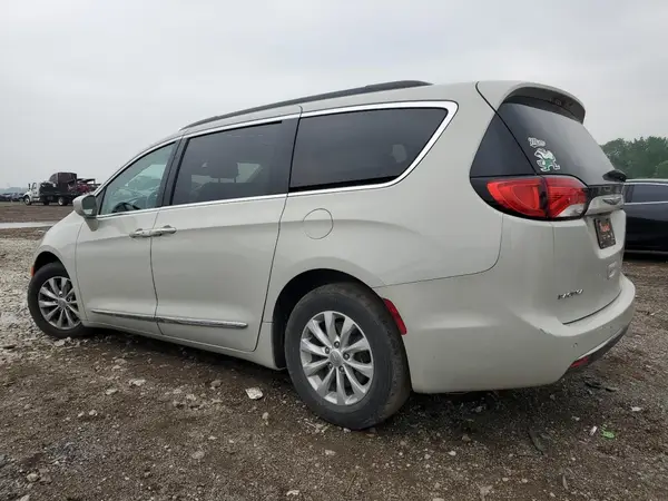2C4RC1BG0HR720429 2017 CHRYSLER PACIFICA - Image 2