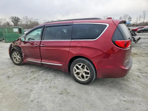 2C4RC1BG0HR739658 2017 CHRYSLER PACIFICA - Image 2