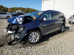 2C4RC1BG0HR745508 2017 CHRYSLER PACIFICA