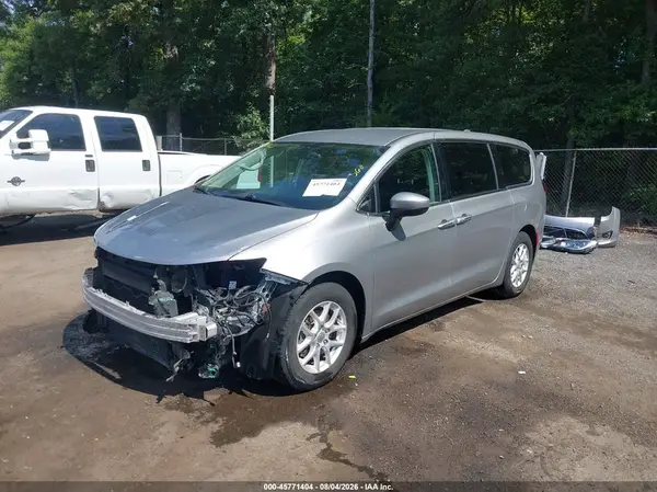 2C4RC1BG0HR745671 2017 CHRYSLER PACIFICA - Image 2