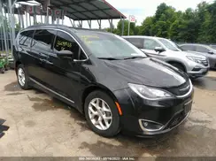 2C4RC1BG0HR757335 2017 CHRYSLER PACIFICA