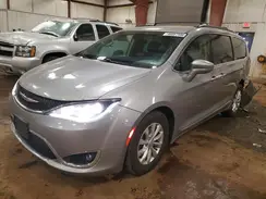 2C4RC1BG0HR764852 2017 CHRYSLER PACIFICA