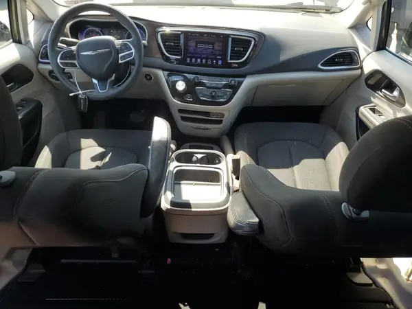 2C4RC1BG0HR770361 2017 CHRYSLER PACIFICA - Image 8