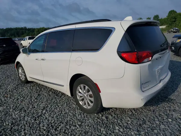 2C4RC1BG0HR770456 2017 CHRYSLER PACIFICA - Image 2