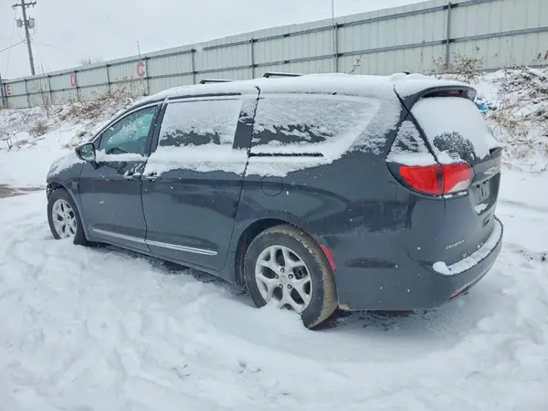 2C4RC1BG0HR777231 2017 CHRYSLER PACIFICA - Image 2