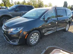 2C4RC1BG0HR784731 2017 CHRYSLER PACIFICA