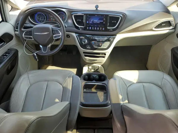 2C4RC1BG0HR794434 2017 CHRYSLER PACIFICA - Image 8