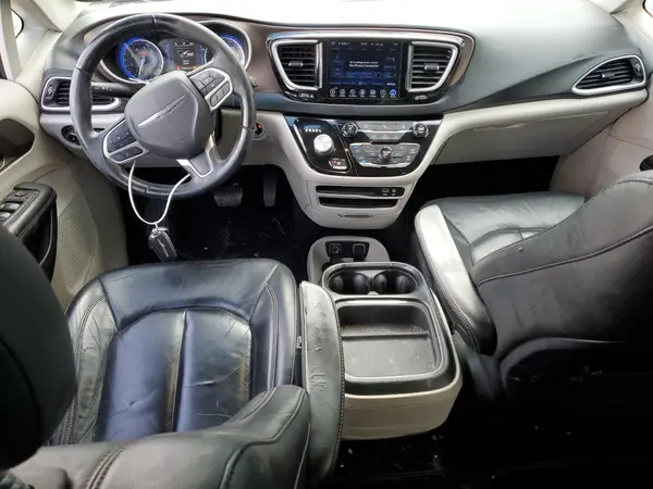 2C4RC1BG0HR794725 2017 CHRYSLER PACIFICA - Image 8
