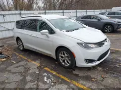 2C4RC1BG0HR794921 2017 CHRYSLER PACIFICA