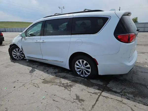 2C4RC1BG0HR803035 2017 CHRYSLER PACIFICA - Image 1