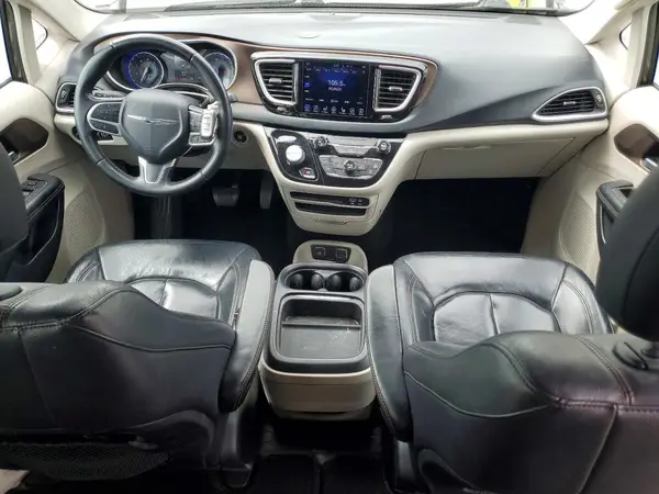 2C4RC1BG0HR803858 2017 CHRYSLER PACIFICA - Image 8