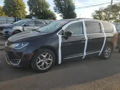 2C4RC1BG0HR810339 2017 CHRYSLER PACIFICA