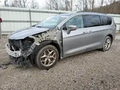 2C4RC1BG0HR816478 2017 CHRYSLER PACIFICA