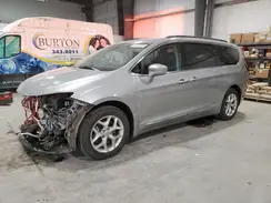 2C4RC1BG0HR820286 2017 CHRYSLER PACIFICA