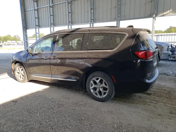 2C4RC1BG0HR821020 2017 CHRYSLER PACIFICA - Image 2