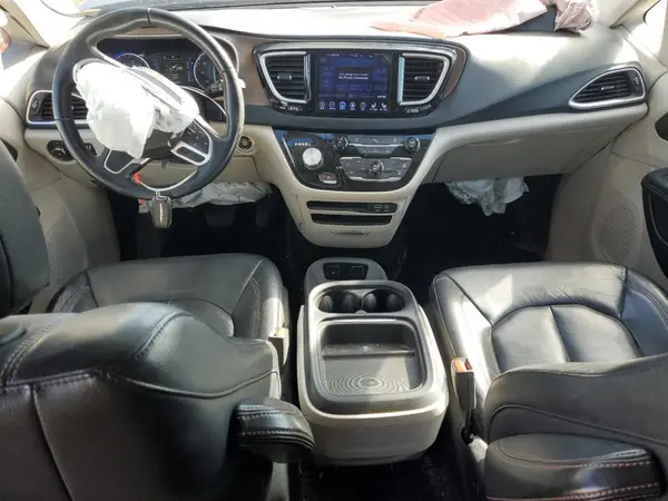 2C4RC1BG0HR821826 2017 CHRYSLER PACIFICA - Image 8