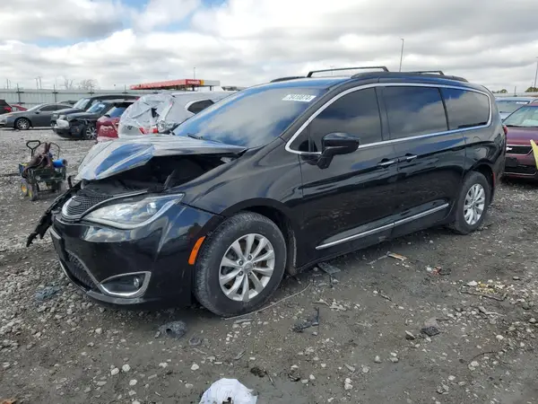 2C4RC1BG0HR831904 2017 CHRYSLER PACIFICA - Image 1