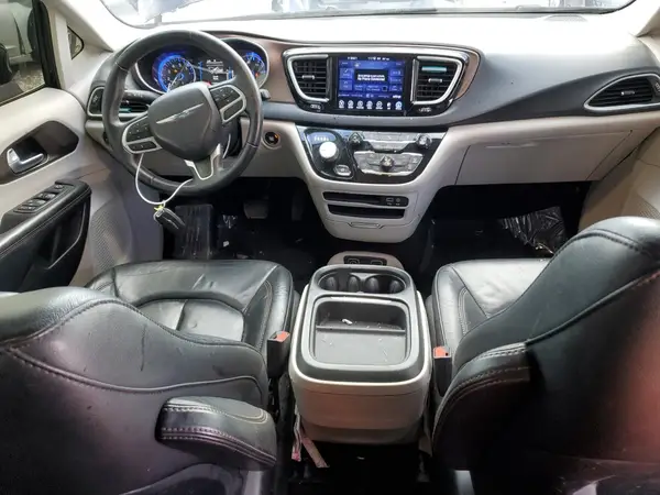 2C4RC1BG0HR831904 2017 CHRYSLER PACIFICA - Image 8