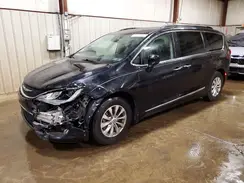 2C4RC1BG0HR832132 2017 CHRYSLER PACIFICA
