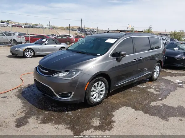2C4RC1BG0HR835466 2017 CHRYSLER PACIFICA - Image 2