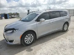 2C4RC1BG0HR836245 2017 CHRYSLER PACIFICA
