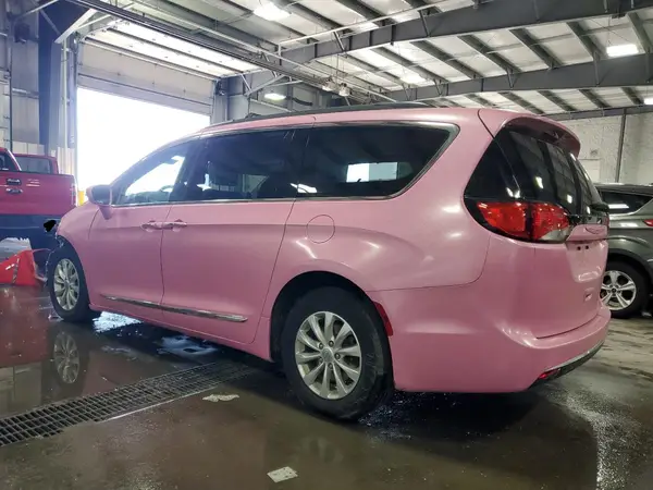 2C4RC1BG0HR837458 2017 CHRYSLER PACIFICA - Image 2