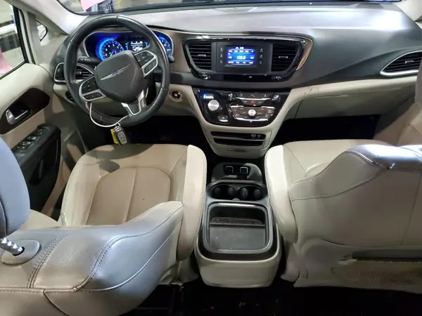 2C4RC1BG0HR837458 2017 CHRYSLER PACIFICA - Image 8