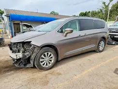 2C4RC1BG0HR838268 2017 CHRYSLER PACIFICA